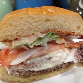 Jalapeño stuffed burger | Papa Kwan